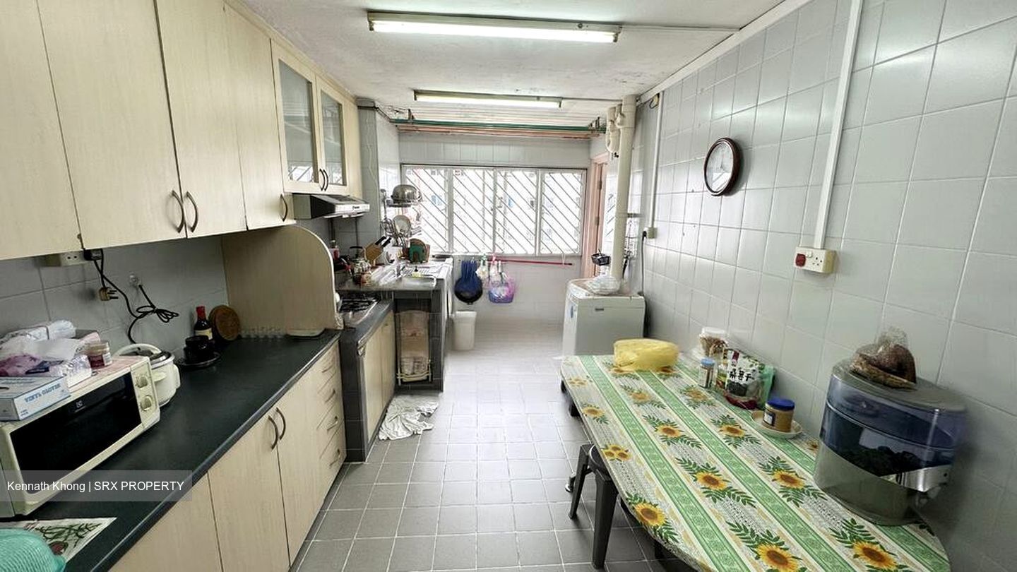 Blk 330 Clementi Avenue 2 (Clementi), HDB 3 Rooms #460497251